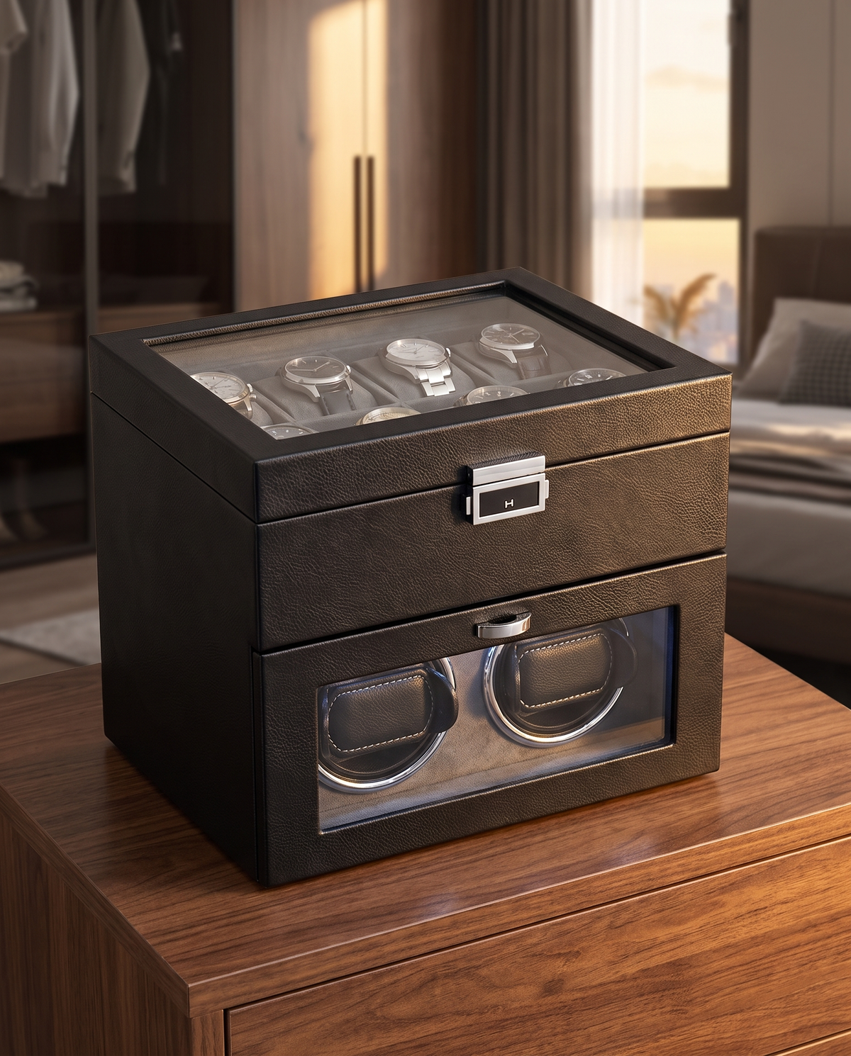 Coffret remontoir Méridien 10 montres sur une commode