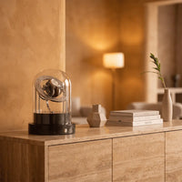 Remontoir Pulsar gyroscopique carbone — Maison Orvian