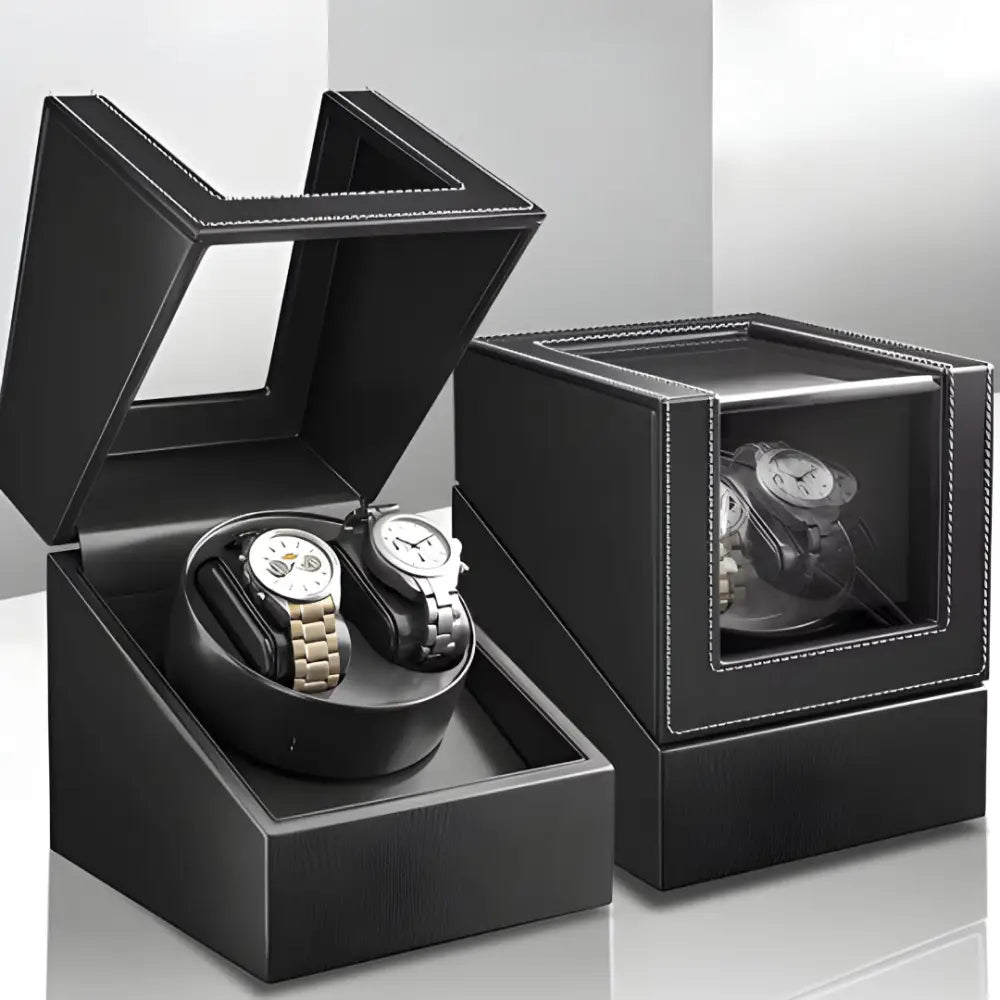 Remontoir Nocturne noir carbone — Maison Orvian